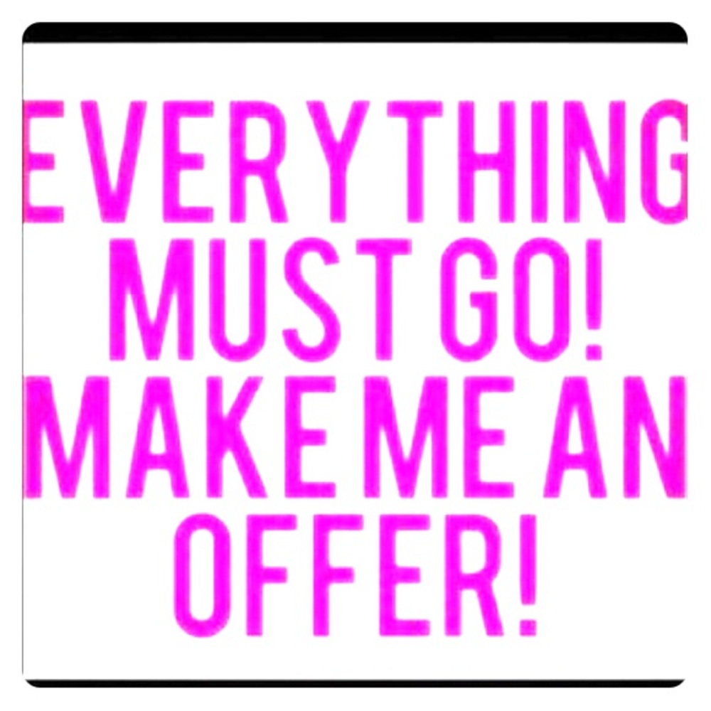🌸🌸Moving Sale🌸🌸